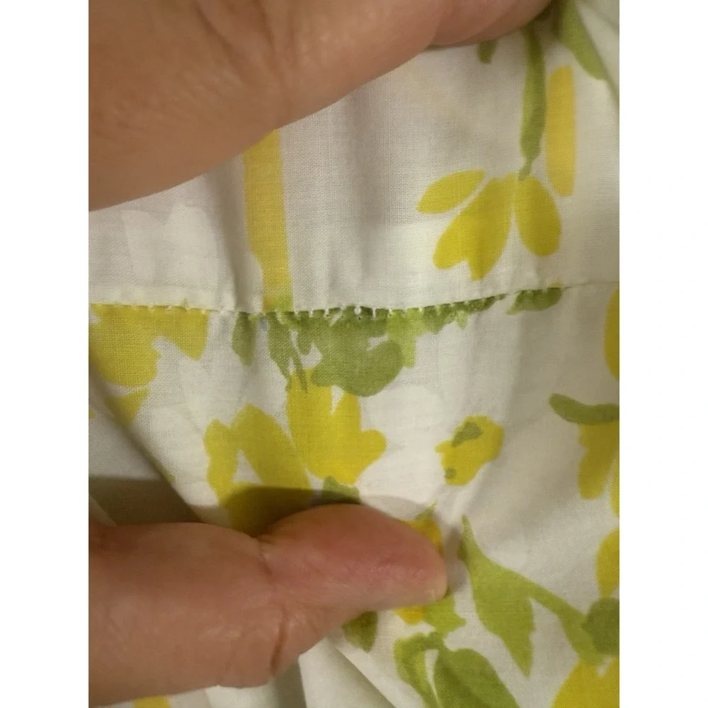 1 Vtg Floral Standard Pillowcase Yellow Flower Power Percale USA‎ Utica Cottage